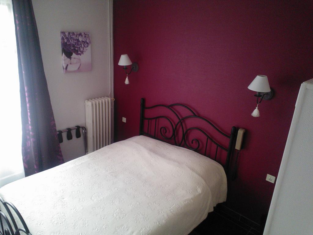 ホテル Logis Le Franco Belge Monthermé 部屋 写真